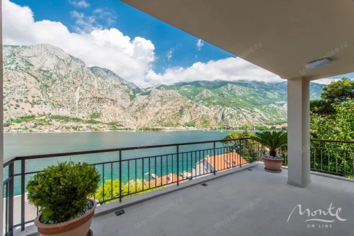 Apartment in Muo, Kotor Municipality