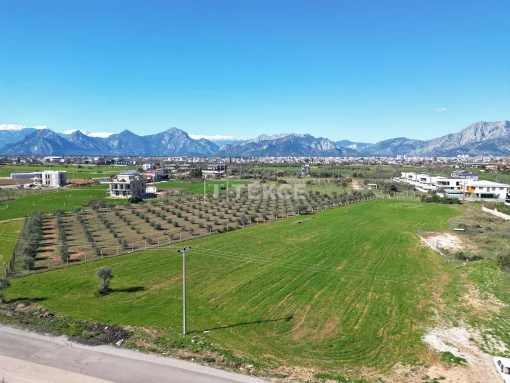 2, 885 m Commercially Zoned Land Close to Main Road in Antaly, Dosemealti, Turkey