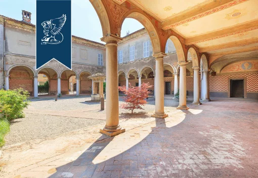 Townhouse in Brescia, Lombardy