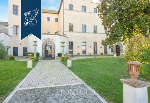 Townhouse in Viterbo, Lazio