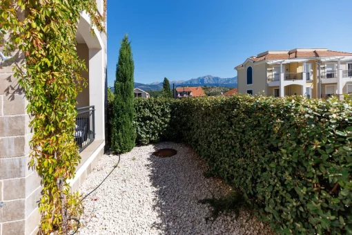 Apartment in Radovici, Tivat Municipality