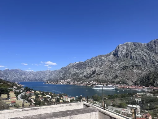 Apartment in Muo, Kotor Municipality