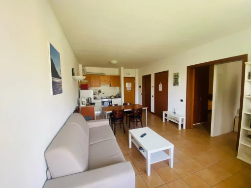 Holiday apartment with two balconies near the beach