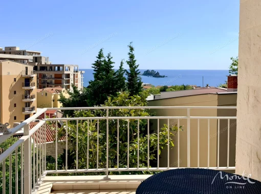 Apartment in Petrovac na Moru, Budva Municipality