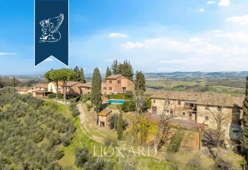 House in San Gimignano, Tuscany