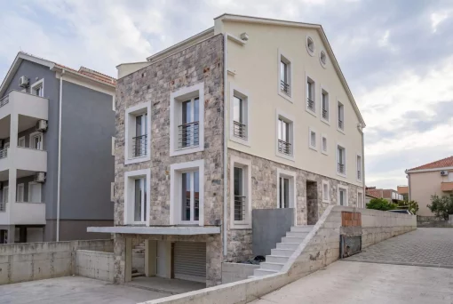 Duplex in Denovici, Herceg Novi Municipality