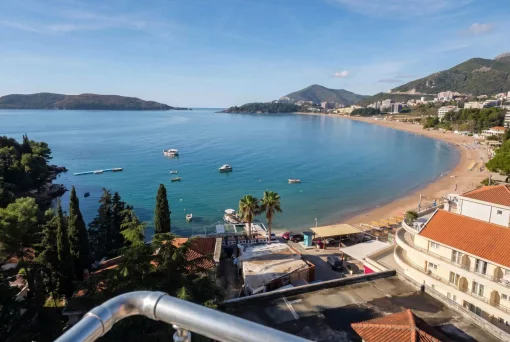 Apartment in Rafailovici, Budva Municipality