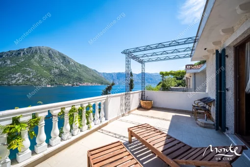 Apartment in Kostanjica, Kotor Municipality