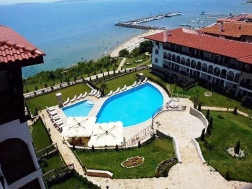 Commercial property in Sveti Vlas, Burgas Region
