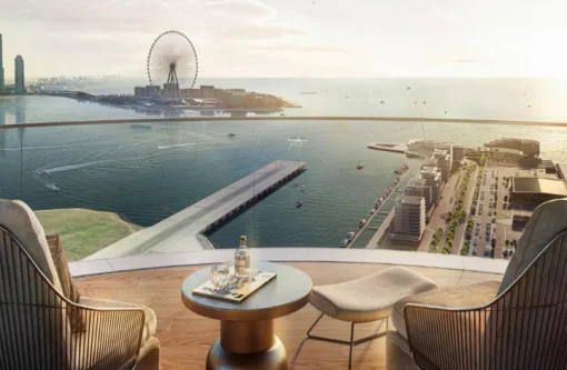 Penthouse in Emaar Beachfront, Dubai Emirate