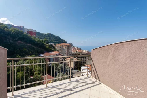 Apartment in Becici, Budva Municipality