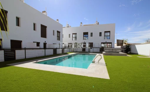 Townhouse in Pilar de la Horadada, Valencian Community