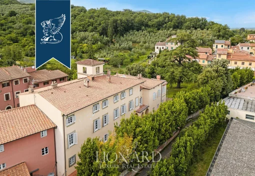 Townhouse in Vicopisano, Tuscany