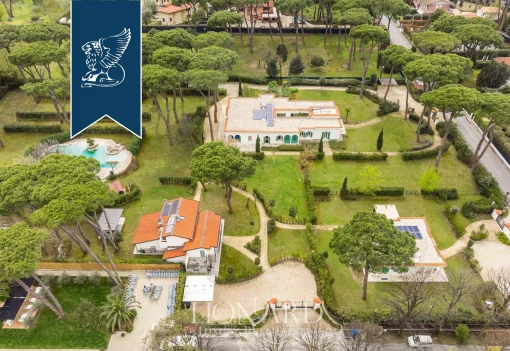 House in Forte dei Marmi, Tuscany