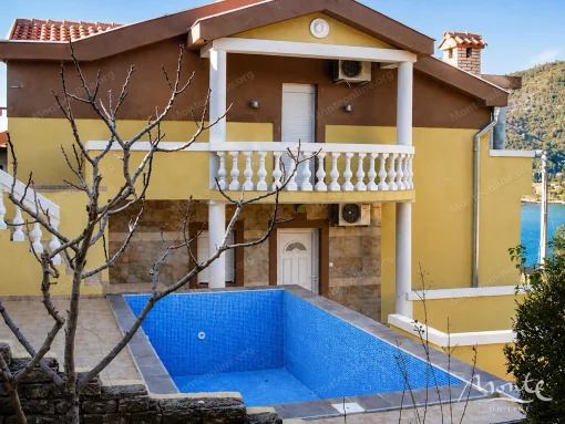 House in Tivat, Tivat Municipality