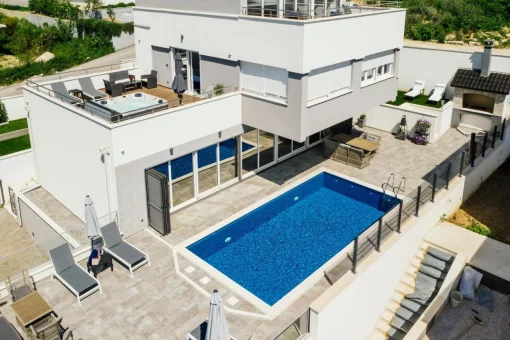 House in Podstrana, Split-Dalmatia Region