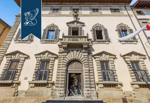 Townhouse in Pistoia, Tuscany