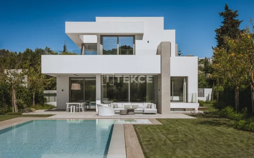 House in Estepona, Andalusia