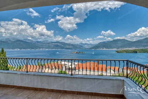 House in Lustica Peninsula