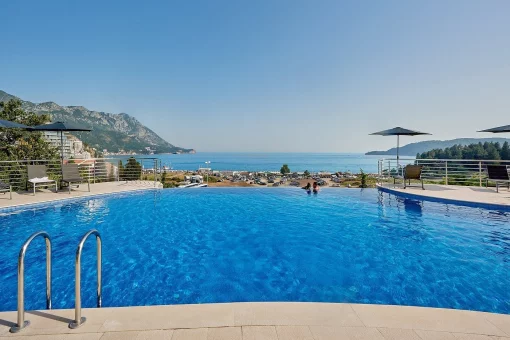 Apartment in Becici, Budva Municipality