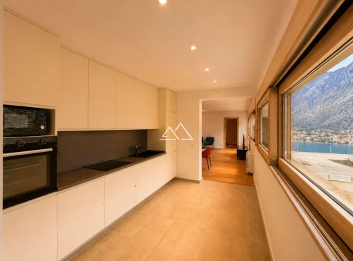 Apartment in Kotor, Kotor Municipality