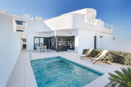 House in Los Balcones, Valencian Community