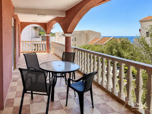 Apartment in Przno, Budva Municipality