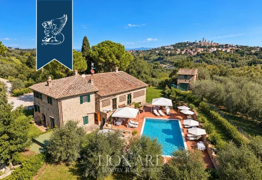 House in San Gimignano, Tuscany