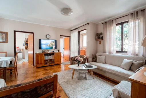 Apartment in Dubovica, Budva Municipality