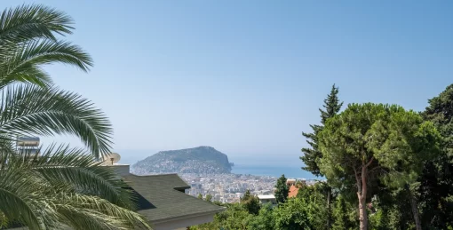 Apartment in Tepe, Mediterranean Region